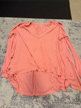 Women's free People V-Neck Long Sleeve Top - Coral Pink